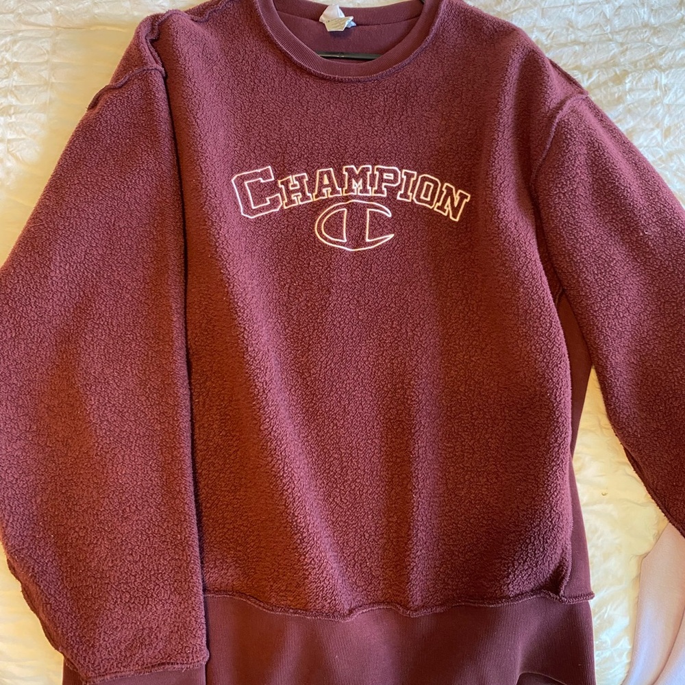 Champion Crewneck x Urban Outfitters - XL